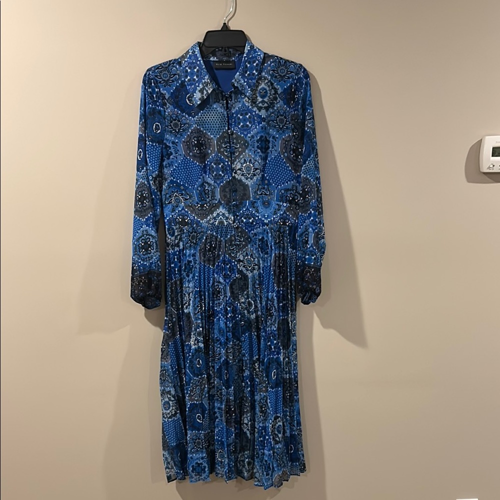 Ellie Tahari Camila Printed Chiffon long sleeve midi dress